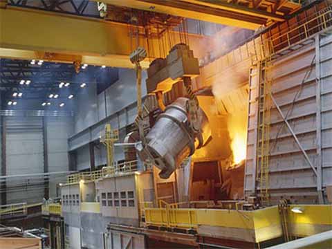 Это металлургический мостовой кран 100 тонн